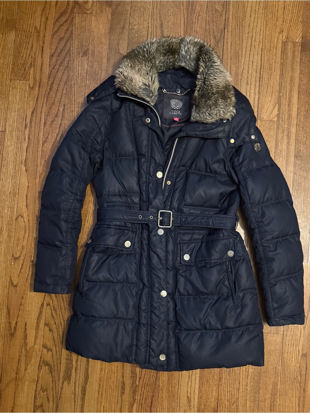 Vince Camuto navy blue belted puffer coat with a plush faux-fur collar trim